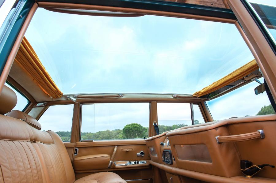 Интерьер Mercedes-Benz 600 by Chapron (Br.100.012.12.000787) 1966 года  (фото 5 из 20)